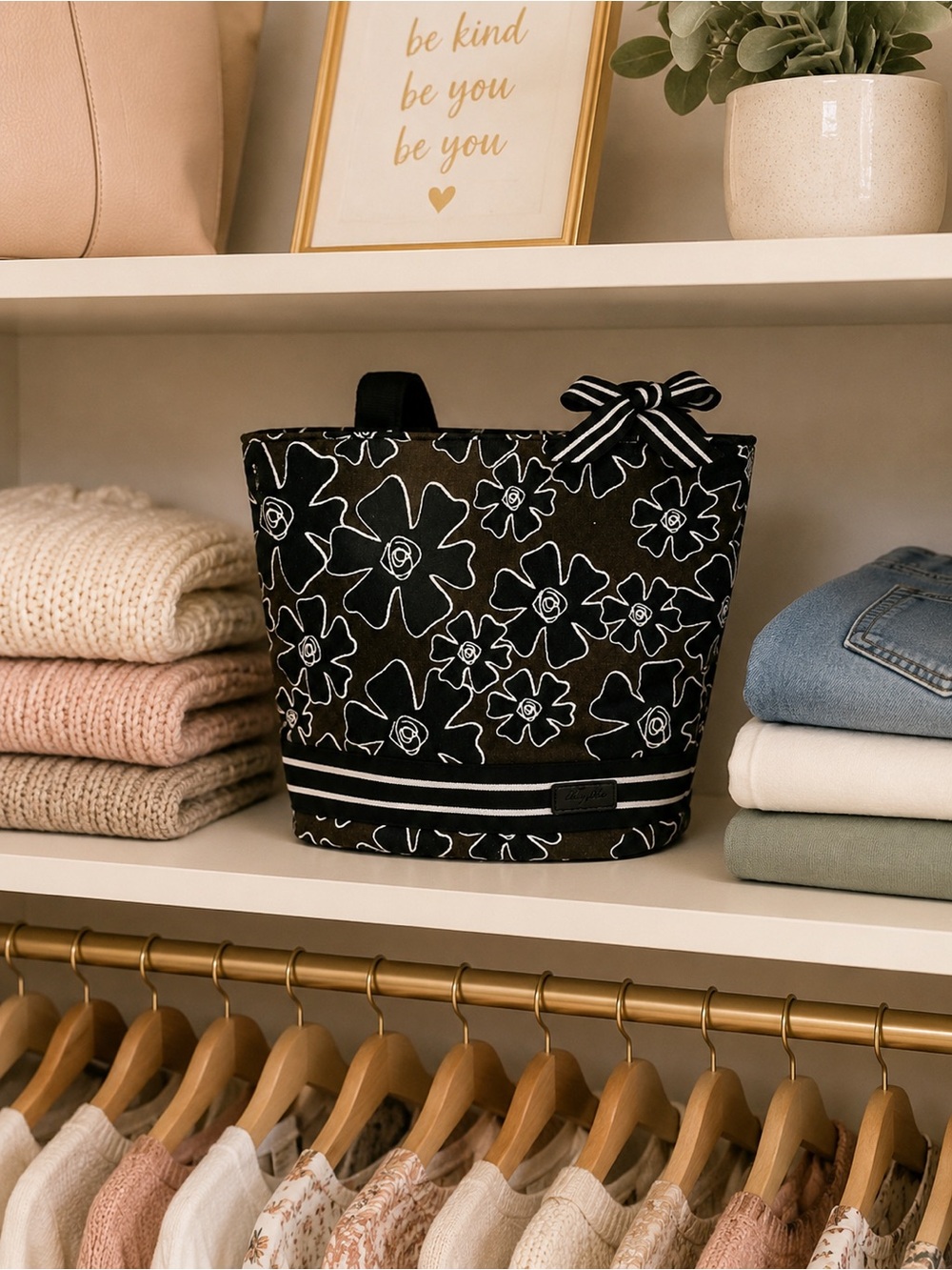 Thirty-One Black White Floral Tote Bag Bow Detail Canvas